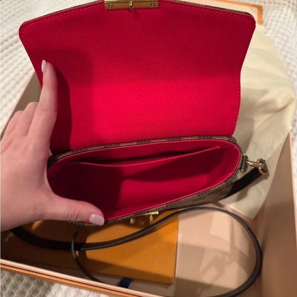 Louis Vuitton Croisette - Picture 3 of 5